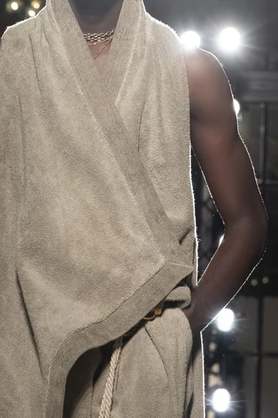 Look 59